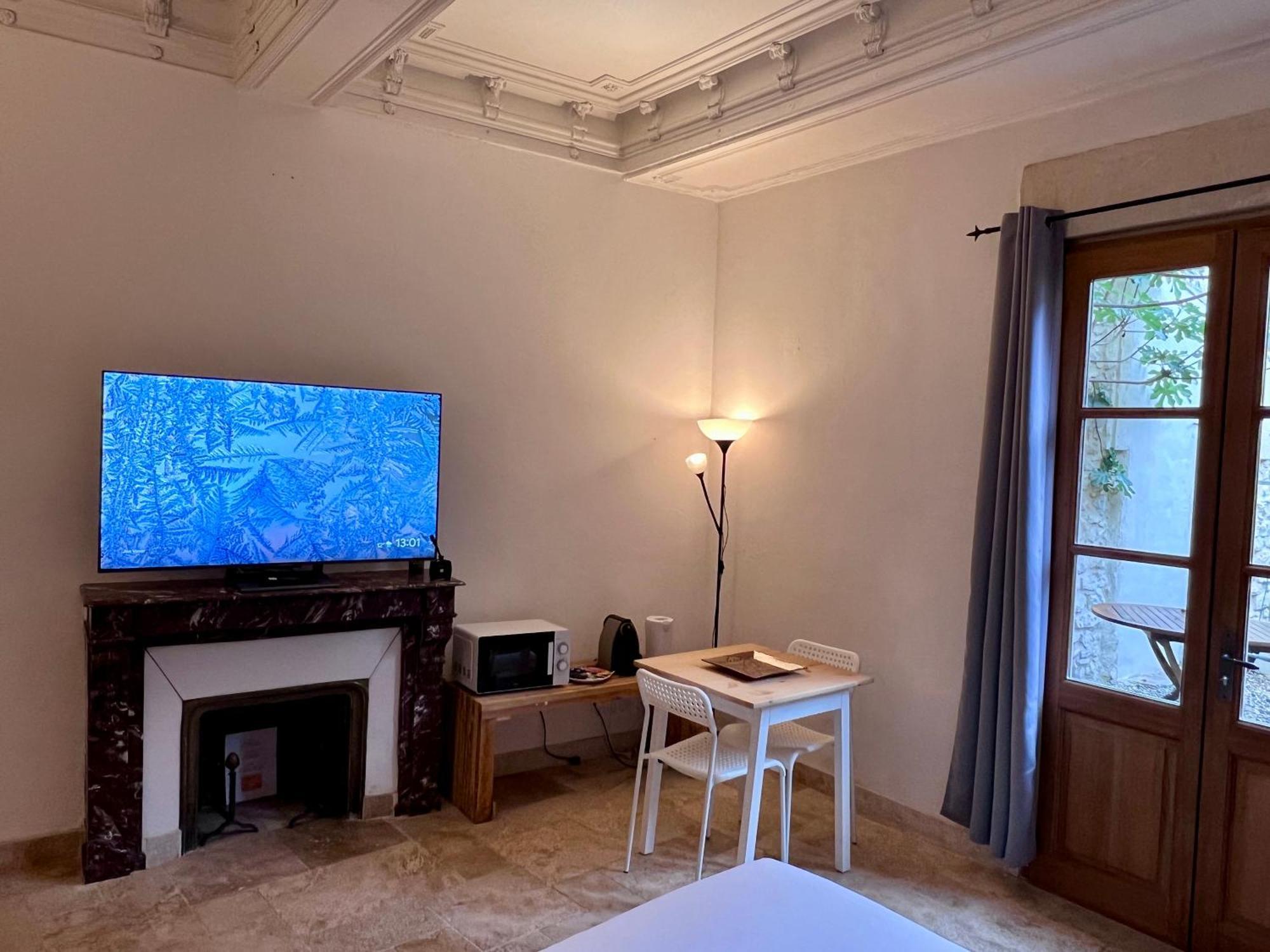 Hotel Majestic Nîmes Eksteriør billede